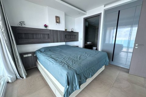 Apartamento de 3 habitaciones en Pattaya, Tailandia № 220568 - foto 11