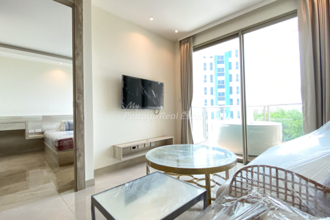 Condominio de 1 dormitorio en Bang Lamung, Tailandia № 146557 - foto 3