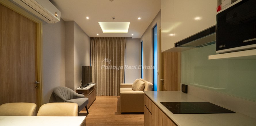 Condominio de 2 dormitorios en Pattaya, Tailandia № 146552