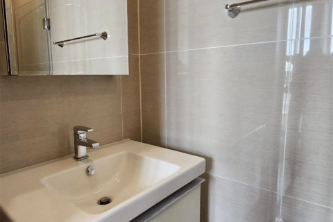 Condominio de 1 dormitorio en Bangkok, Tailandia № 186538 - foto 8