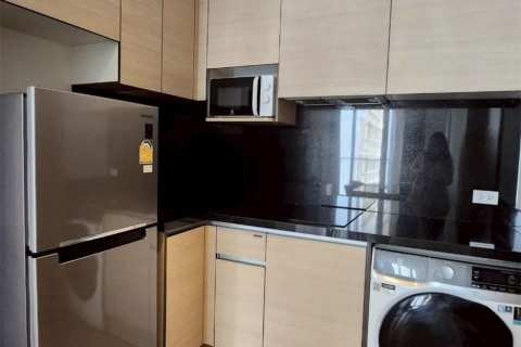 Condominio de 1 dormitorio en Bangkok, Tailandia № 186538 - foto 2