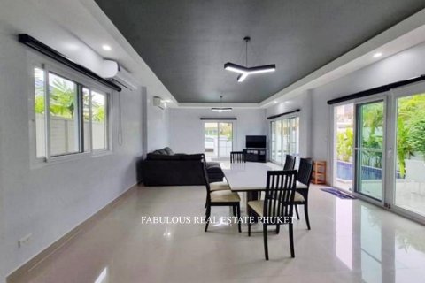 Villa in Rawai, Thailand 3 Schlafzimmer № 179675 - Foto 6