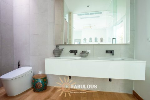 Chalet de 3 dormitorios en Bang Tao, Tailandia № 179677 - foto 13