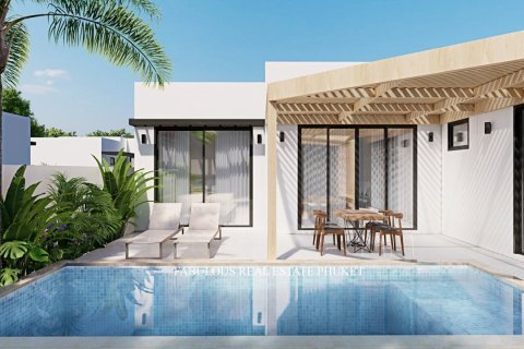 Chalet de 2 dormitorios en Bang Tao, Tailandia № 179672 - foto 12