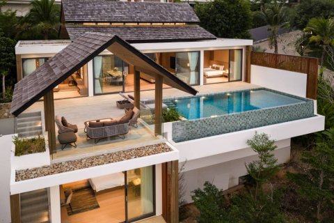 Chalet de 3 dormitorios en Surat Thani, Tailandia № 150454