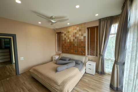 Chalet de 4 dormitorios en Pattaya, Tailandia № 147190 - foto 6