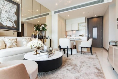 Condo in Khlong Toei, Bangkok, Thailand, 2 bedrooms № 176773 - photo 2