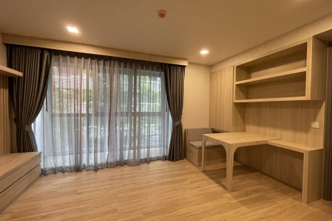 Estudio en el condominio en Watthana, Bangkok, Tailandia № 138184 - foto 7