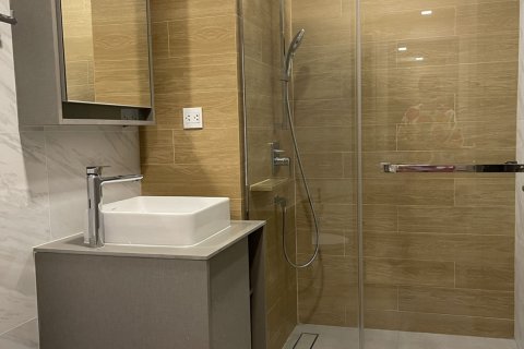 Estudio en el condominio en Watthana, Bangkok, Tailandia № 138184 - foto 13