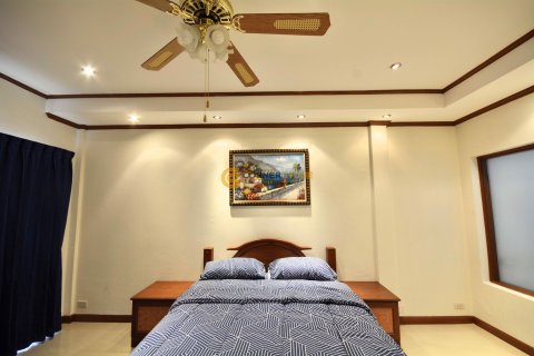 Estudio en el condominio en Jomtien Beach, Pattaya, Tailandia № 157807 - foto 16