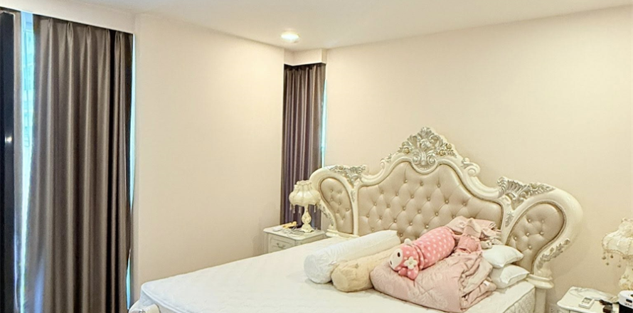 Condominio de 2 dormitorios en Bangkok, Tailandia № 186278