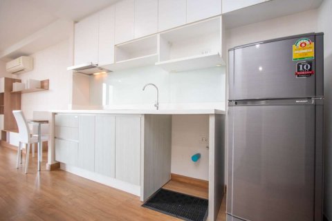 Condominio de 1 dormitorio en Chiang Mai, Tailandia № 121733 - foto 5