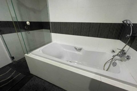 Eigentumswohnung in Bangkok, Thailand, 1 Schlafzimmer  № 65504 - Foto 9