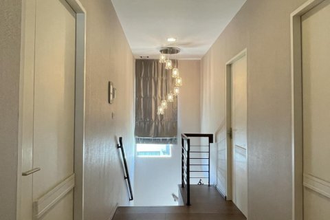 Casa de 4 dormitorios en Bangkok, Tailandia № 65503 - foto 7