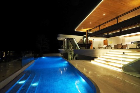Chalet de 4 dormitorios en Layan Beach, Tailandia № 166835 - foto 24