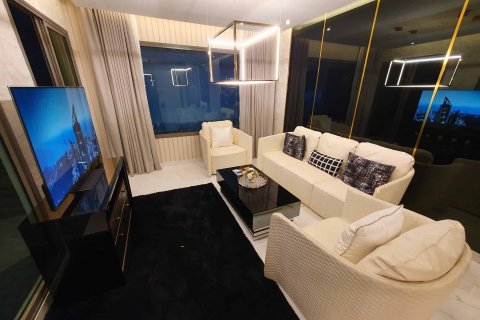 Condominio de 2 dormitorios en Pattaya, Tailandia № 166838 - foto 3