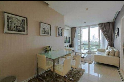 Condominio de 2 dormitorios en Huai Khwang, Bangkok, Tailandia № 75741 - foto 4