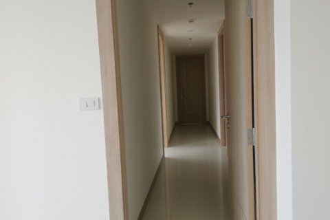 Condominio de 5 dormitorios en Pattaya, Tailandia № 75738 - foto 23