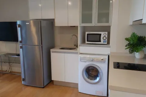 Estudio en el condominio en Bang Rak, Bangkok, Tailandia № 160707 - foto 3
