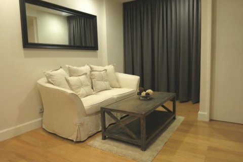 Estudio en el condominio en Bang Rak, Bangkok, Tailandia № 160707 - foto 6