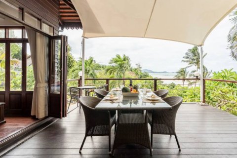 Chalet de 3 dormitorios en Surat Thani, Tailandia № 172749 - foto 4