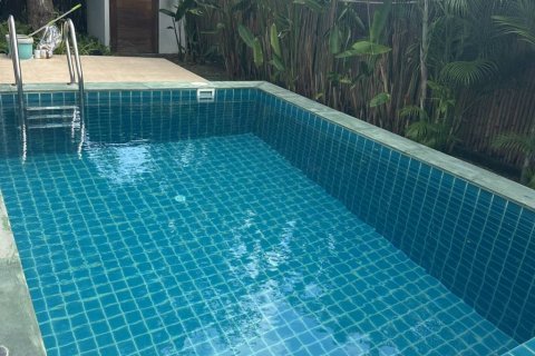 Chalet de 2 dormitorios en Surat Thani, Tailandia № 172747 - foto 3