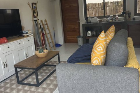 Chalet de 2 dormitorios en Surat Thani, Tailandia № 172747 - foto 5