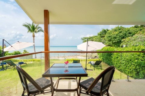 Chalet de 2 dormitorios en Surat Thani, Tailandia № 172750 - foto 8