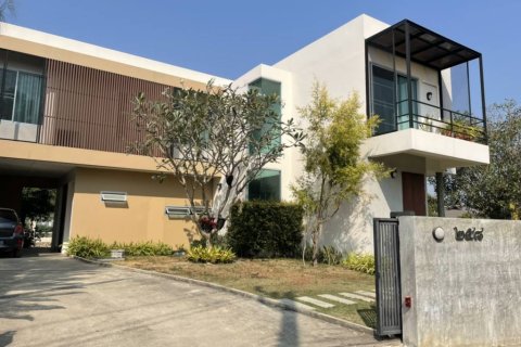 Casa de 3 dormitorios en Chiang Rai, Tailandia № 172748 - foto 2