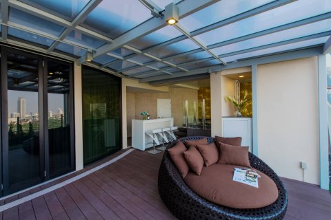 Penthouse in Bangkok, Thailand 4 Schlafzimmer № 181210 - Foto 17