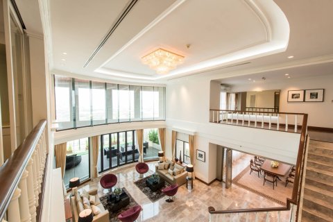 Penthouse in Bangkok, Thailand 4 Schlafzimmer № 181210
