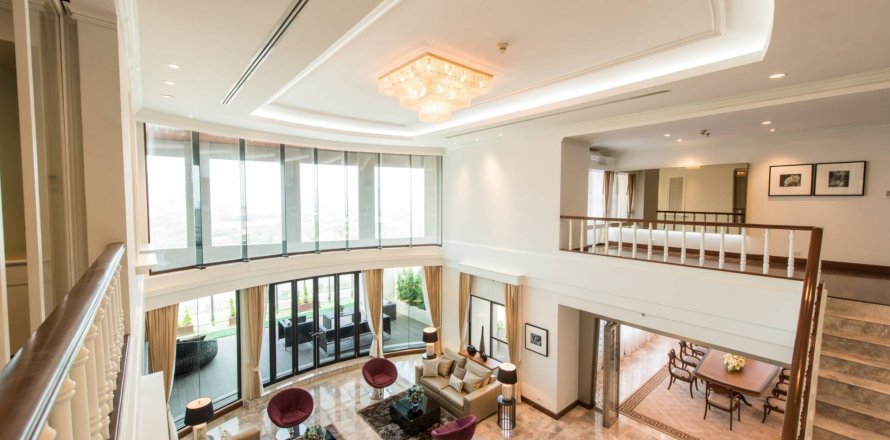 Penthouse in Bangkok, Thailand 4 Schlafzimmer № 181210