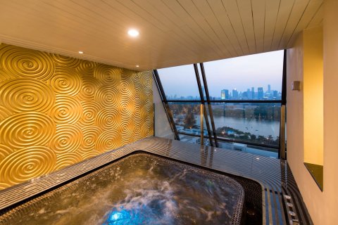 Penthouse in Bangkok, Thailand 4 Schlafzimmer № 181210 - Foto 28