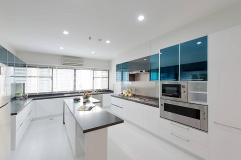 Penthouse in Bangkok, Thailand 4 Schlafzimmer № 181210 - Foto 30