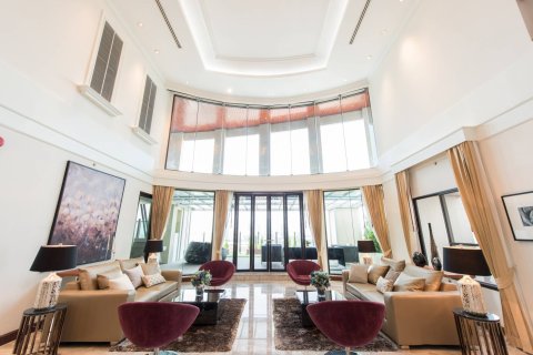 Penthouse in Bangkok, Thailand 4 Schlafzimmer № 181210 - Foto 3