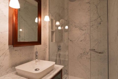 Condominio de 2 dormitorios en Bangkok, Tailandia № 181208 - foto 16