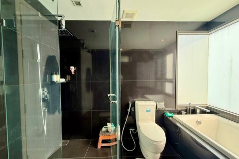 Condominio de 2 dormitorios en Bangkok, Tailandia № 65826 - foto 16