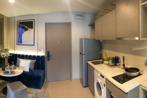 Condo in Bangkok, Thailand, 1 bedroom № 65827 - photo 4