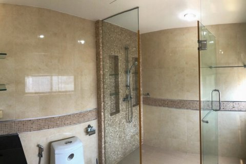 Condominio de 2 dormitorios en Bangkok, Tailandia № 65829 - foto 16