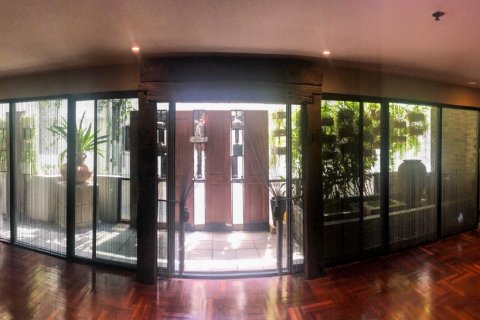 Condo in Bangkok, Thailand, 4 bedrooms  № 65831 - photo 3