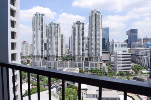 Condominio de 2 dormitorios en Huai Khwang, Bangkok, Tailandia № 47900 - foto 11