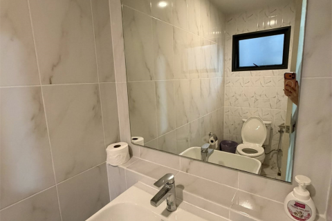 Condominio de 3 dormitorios en Bangkok, Tailandia № 186981 - foto 4