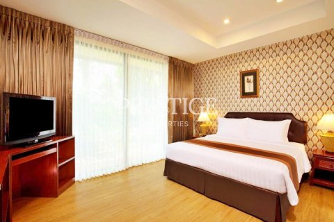 Commercial property in Pattaya, Thailand № 198450 - photo 8