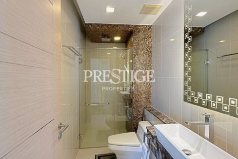 Condo in Pattaya, Thailand, 4 bedrooms  № 198447 - photo 11