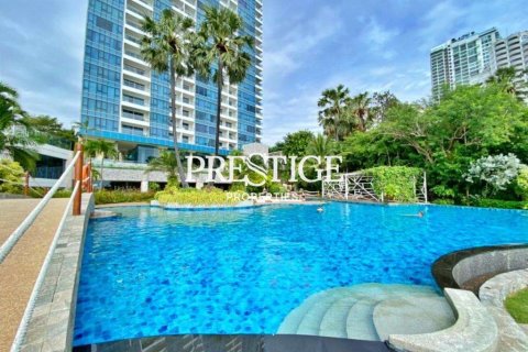 Condo in Pattaya, Thailand, 4 bedrooms  № 198447 - photo 24