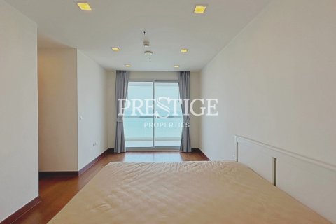 Condo in Pattaya, Thailand, 4 bedrooms  № 198447 - photo 10