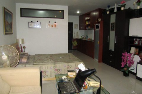 Estudio en el condominio en Jomtien Beach, Pattaya, Tailandia № 204416 - foto 3