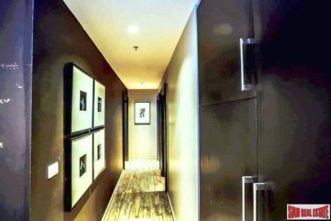 Apartamento de 3 dormitorios en Bangkok, Tailandia № 203315 - foto 4