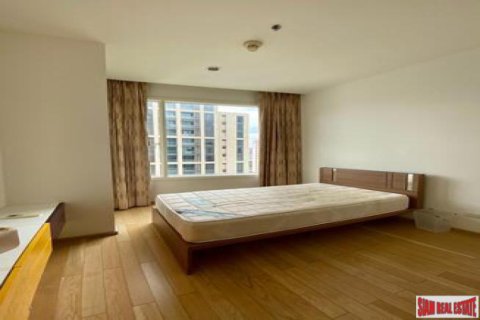 Apartamento de 2 dormitorios en Bangkok, Tailandia № 203312 - foto 2