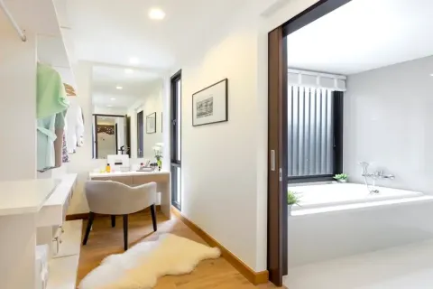 Chalet de 6 dormitorios en Phuket, Tailandia № 190781 - foto 16